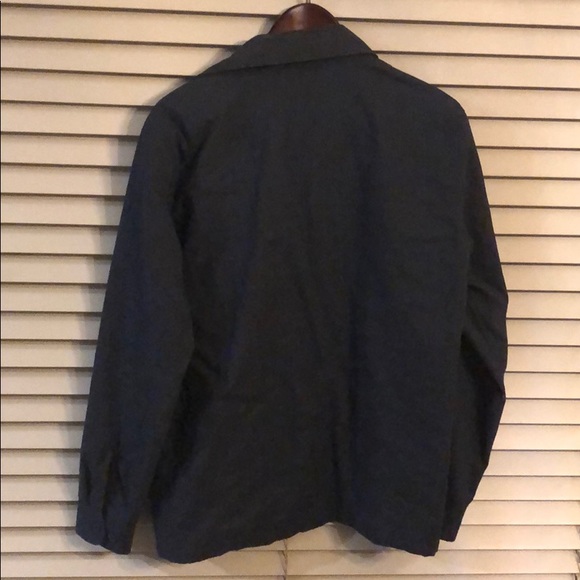 Obey light throw on jacket/shirt - Picture 4 of 4